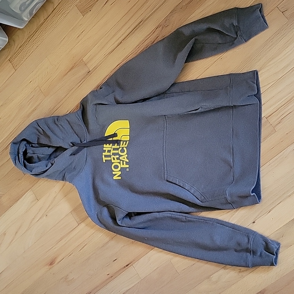 Northface sweater